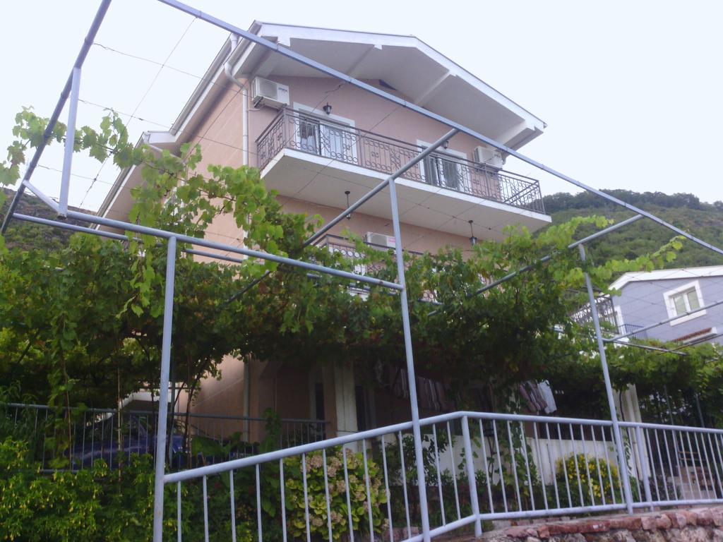 סבטי סטפן Apartments Mitrovic Podlicak חדר תמונה